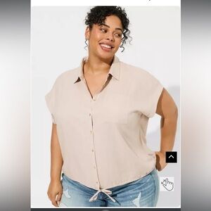 Torrid NWT Linen Blend Short Sleeve Collared cream Button-Up Draw string top- 2